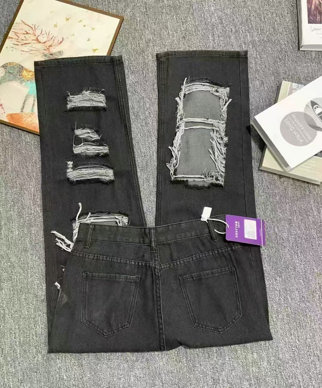 Broken denim pants