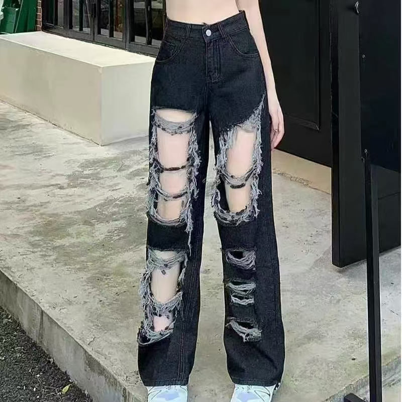 Broken denim pants